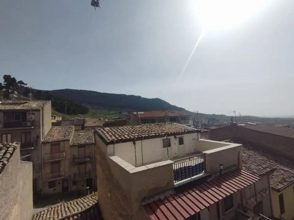 Rækkehus i Santo Stefano Quisquina, Agrigento - foto 1